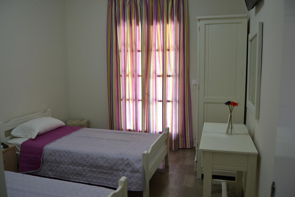 Anna Apartments Kontokali Zimmer foto