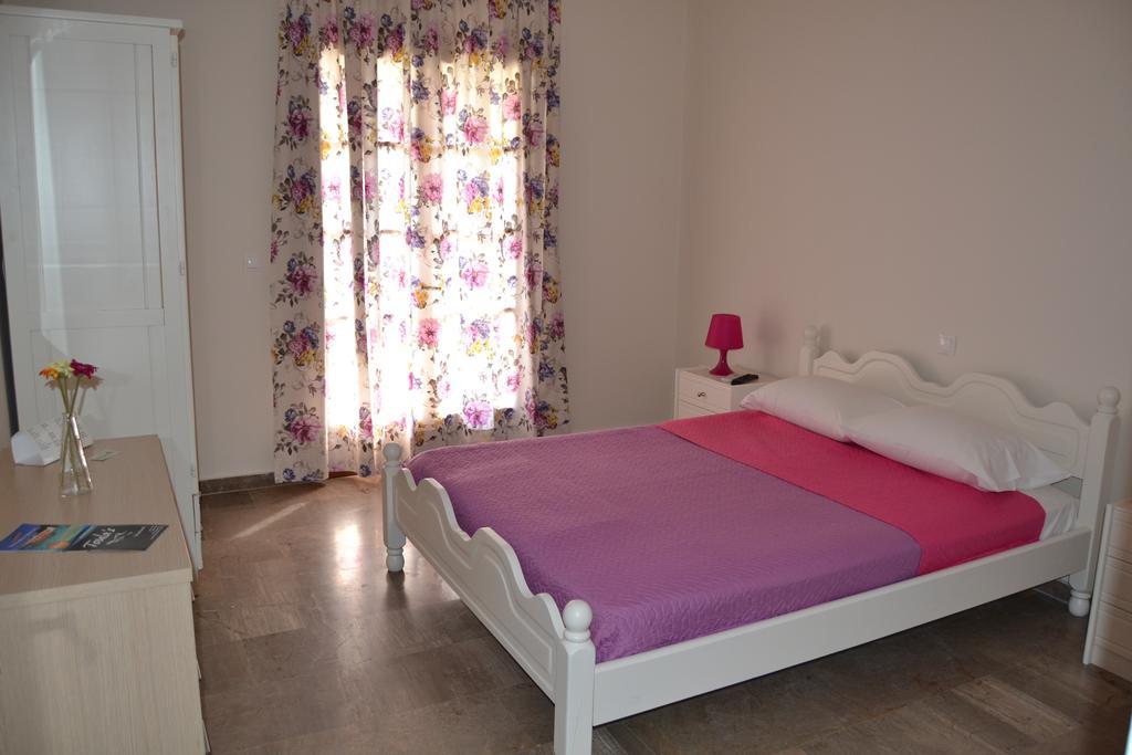 Anna Apartments Kontokali Zimmer foto